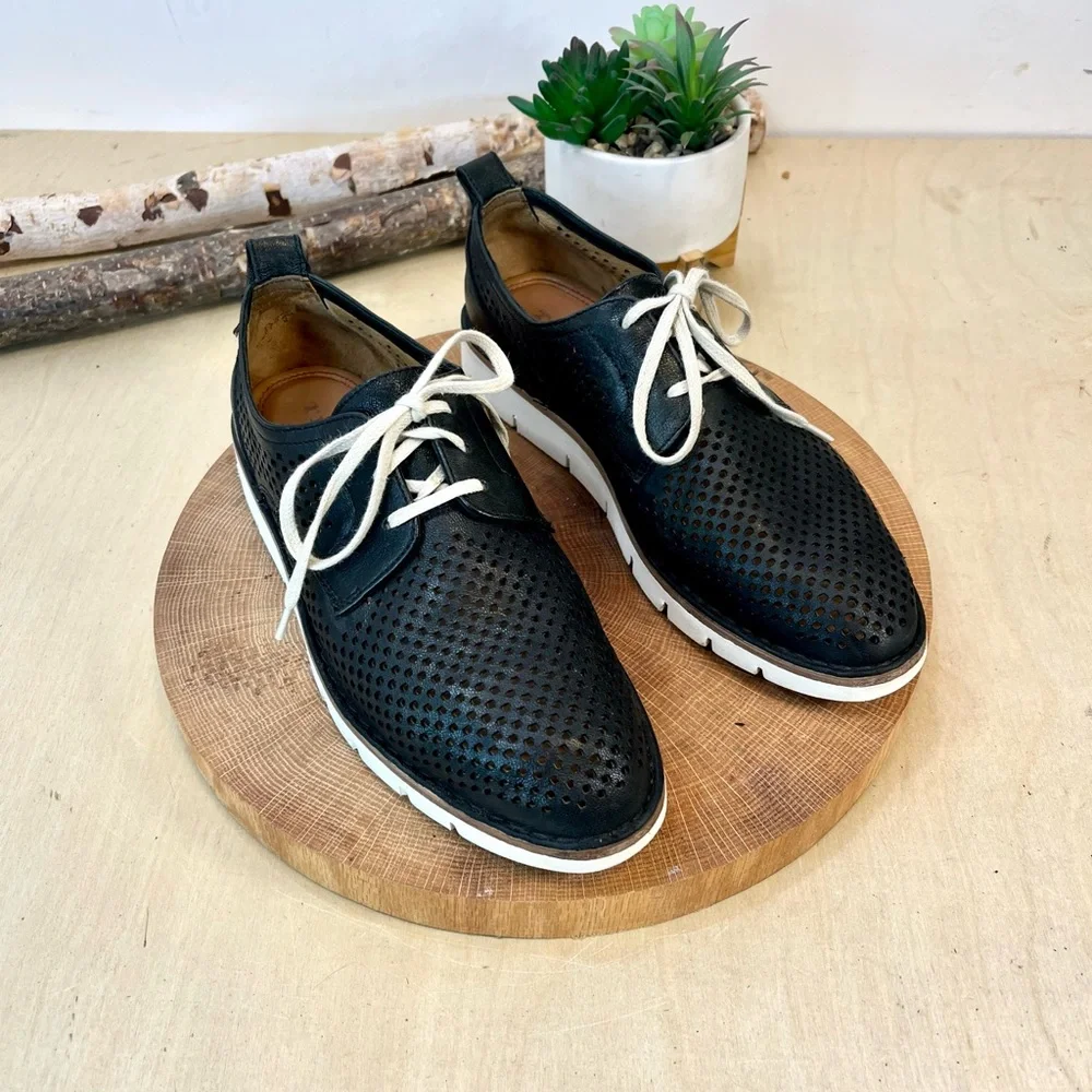 Trask | Lena Perforated Leather Sneakers Size 38/7.5 - Picture 2 of 16